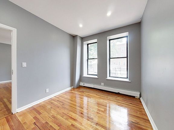 3rd image of 247 New York Ave #1E