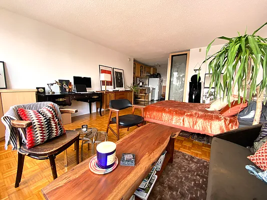 Rented by Metropolitan Property Group | media 2