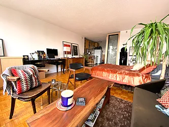 Rented by Metropolitan Property Group