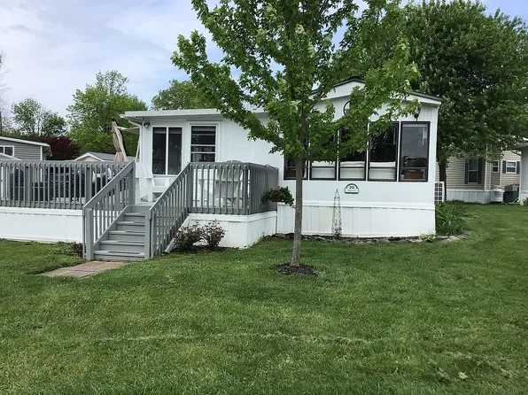 20 Eagle Ln, South Hero, VT 05486