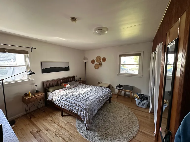 708 Barton Dr — Photo 14