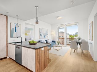 828 Metropolitan Ave #403, Brooklyn, NY 11211