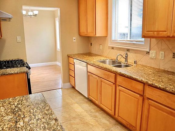 3rd image of 33127 8th St