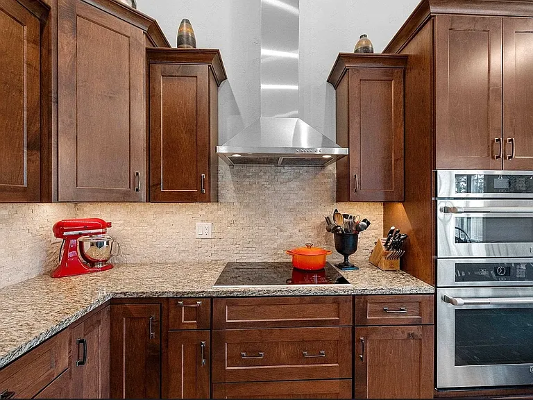 529 Golf Side Ct — Photo 7