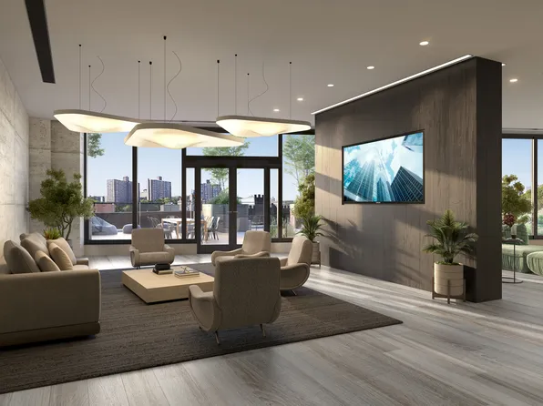 4650 Broadway image 16 of 30