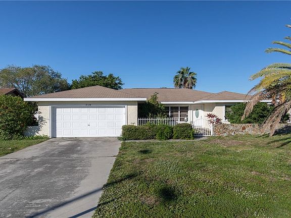 2nd image of 2122 Country Club Blvd