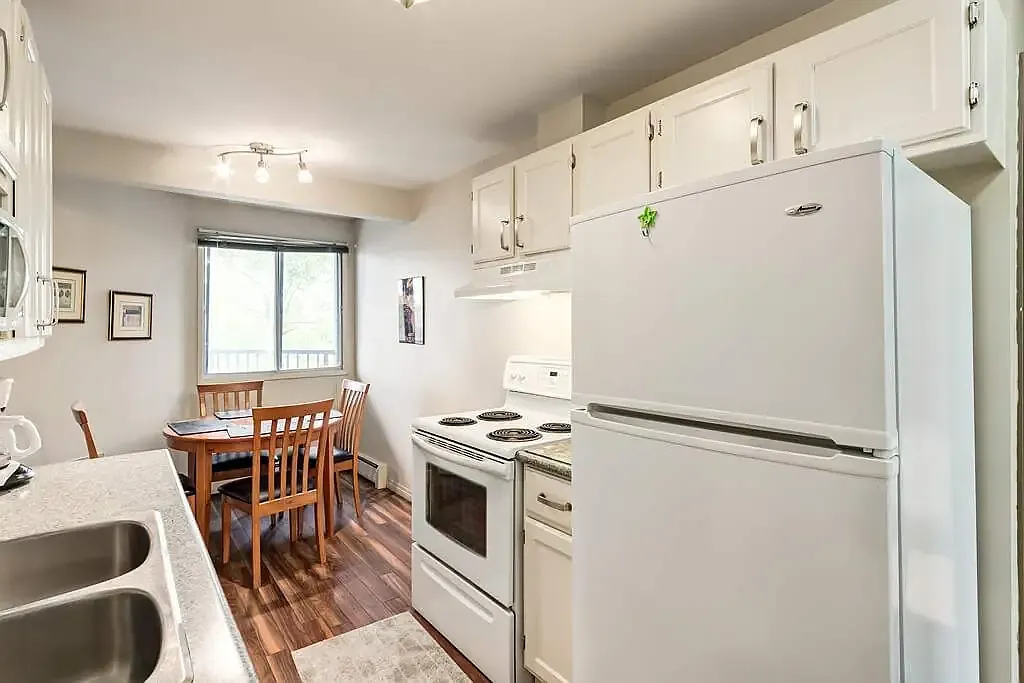 Bankview Vista — Photo 4