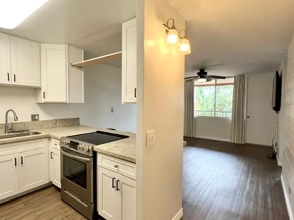 46-259 Kahuhipa St APT 206B, Kaneohe, HI 96744