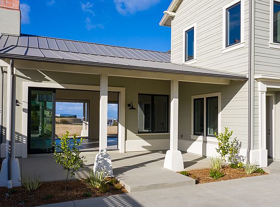 63 Chandler Ranch covered patios