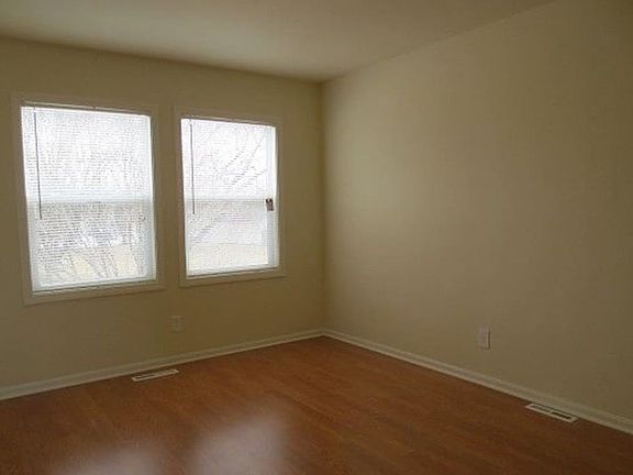 5th image of 2350 Sunflower Ct