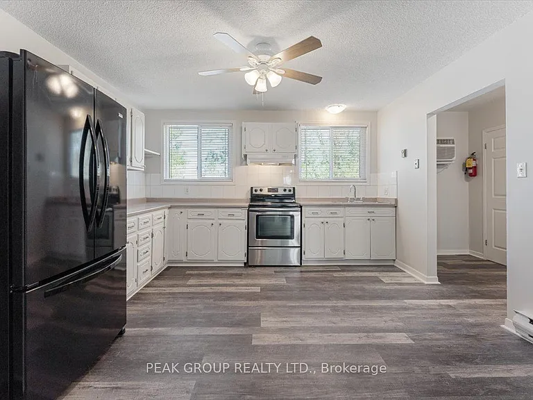 4386 Drummond Rd #2 — Photo 6