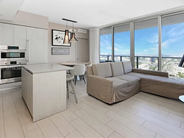 4010 S Ocean Dr #T4004, Hollywood, FL 33019