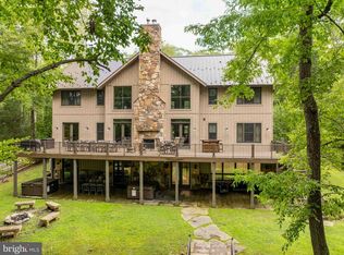 1131 Lake Shore Dr, Oakland, MD 21550