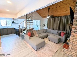 2865 Antelope Trl, Overgaard, AZ 85933