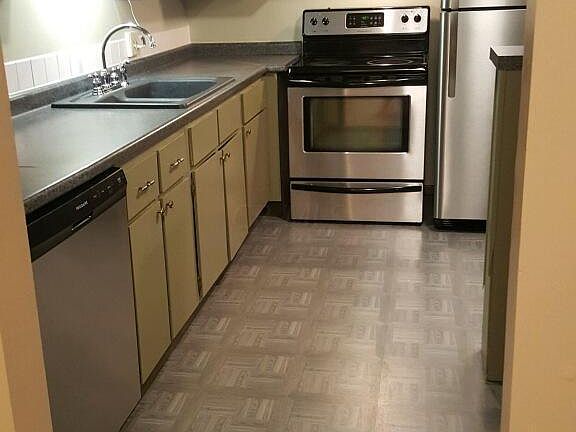 4th image of 7280 Marlan Ave
