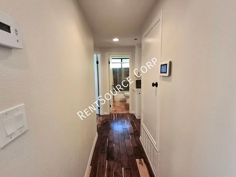 23902 Ranney House Ct — Photo 15