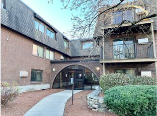 688 Boston Post Rd E APT 228, Marlborough, MA 01752