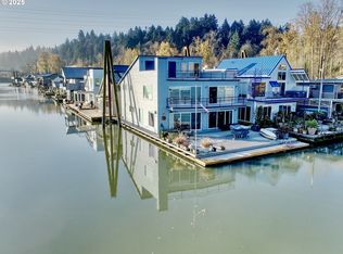7720 S Macadam Ave #33, Portland, OR