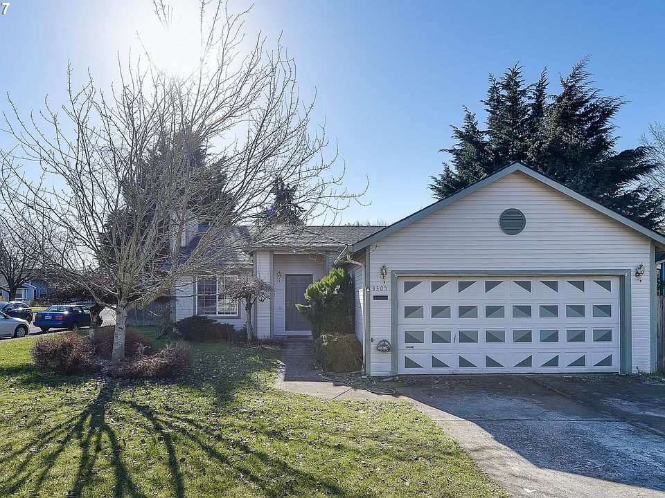 1st image of 4305 NE 105th St