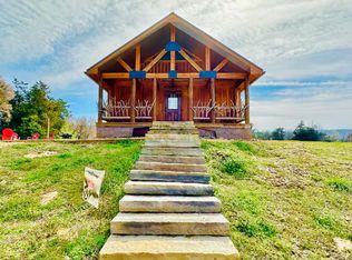 (Undisclosed Address), Mountain View, AR 72560