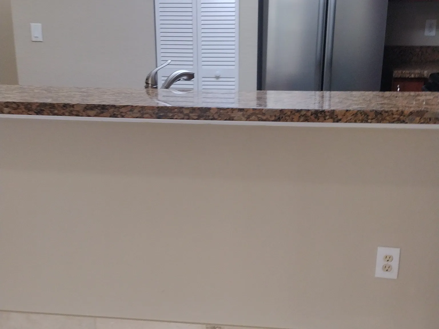 3 bed, 2.5 bath, 1512 sqft, $3,200 — Photo 3
