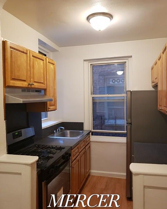 1st image of 4215 81st St APT 6V