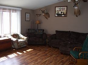 3rd image of 310 E Parker St