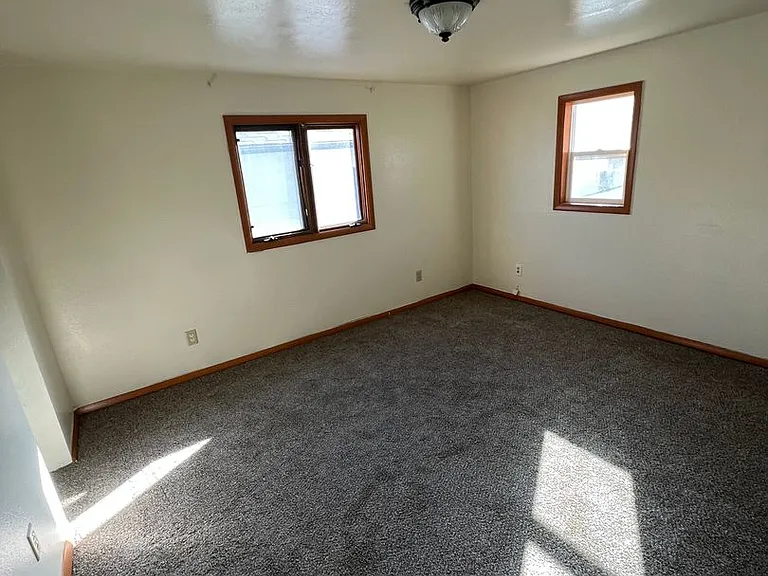 1216 Harrison Ave — Photo 15