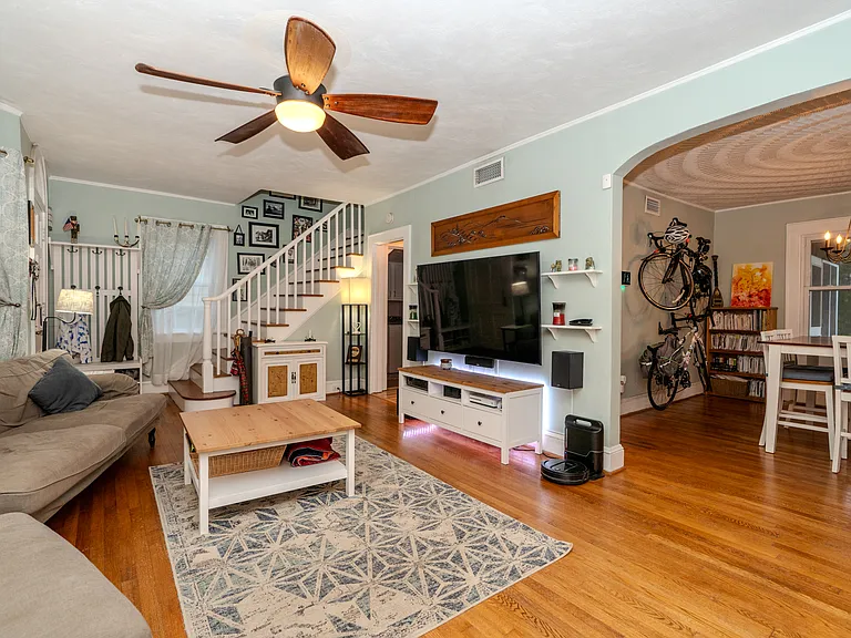 3577 Westminster Ave — Photo 9