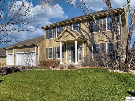 2nd image of 15508 Windsor Dr
