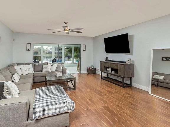 2nd image of 10920 NW 15th Street