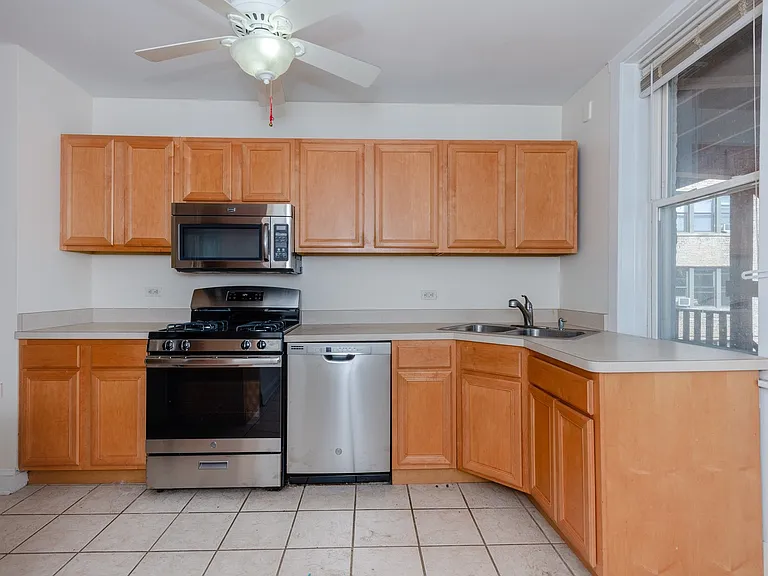 414 S Kenilworth — Photo 10