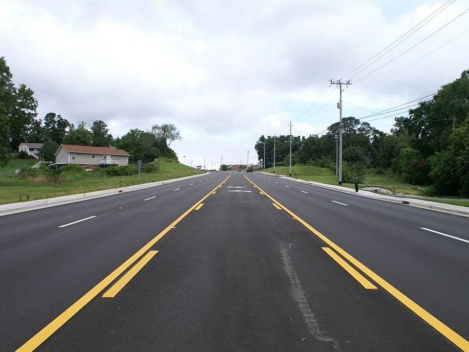 2nd image of 2628 Dalton Pike SE