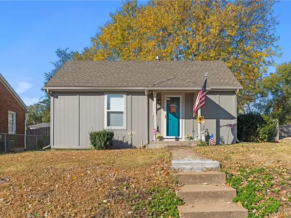 1614 2nd Ave, Leavenworth, KS 66048