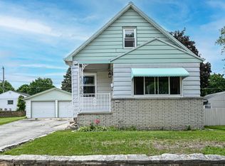 2845 S 68th St, Milwaukee, WI 53219