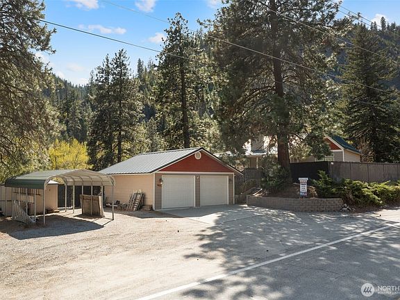 4th image of 8831 Entiat River Road