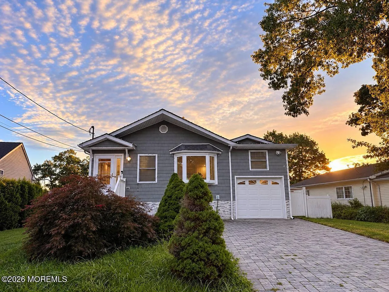 3 bed, 1560 sqft, $3,900 — Photo 1