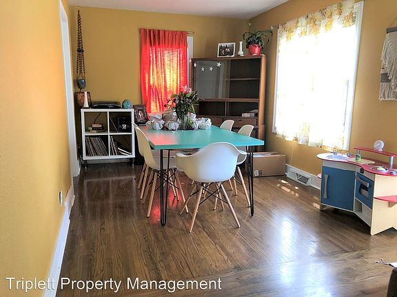 3rd image of 818 Carroll Ave #816