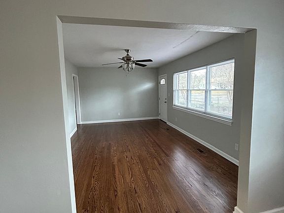 5th image of 4307 Fountain Ave