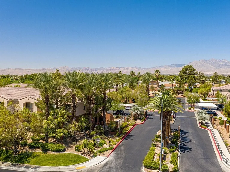 Vintage Desert Rose Senior Apartments | Affordable Apartments 55+ — Photo 3