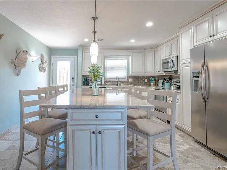 60 Aqua Ra Dr — Photo 10