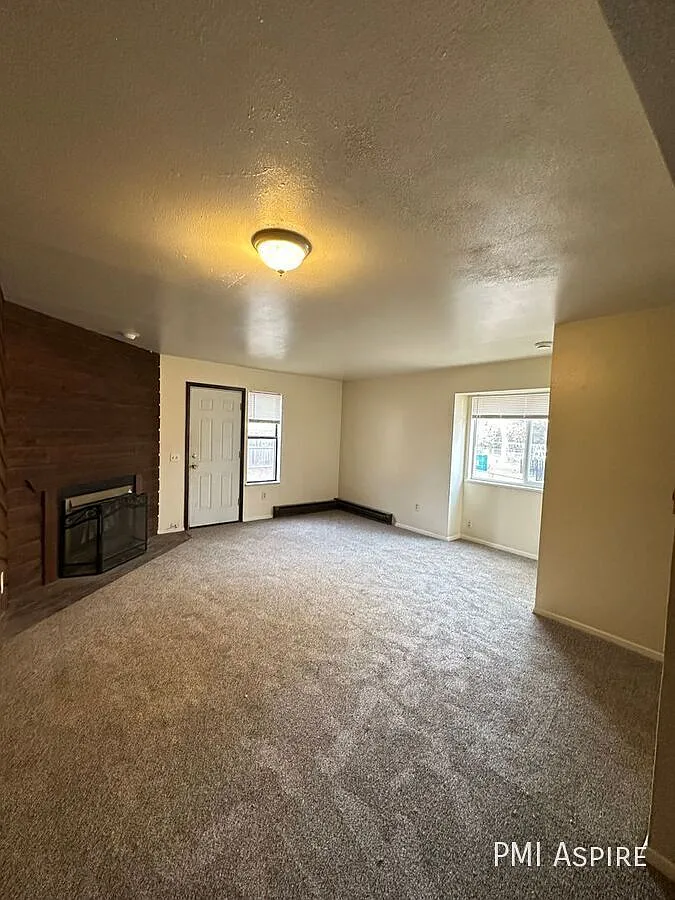 2 Bedroom 1 Bath Duplex — Photo 2