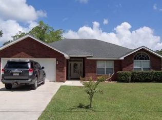 27216 W 1st Ave, Hilliard, FL 32046