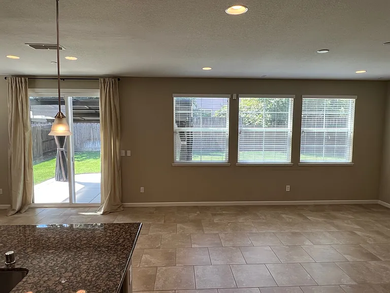864 Jesse Martinez Dr — Photo 10