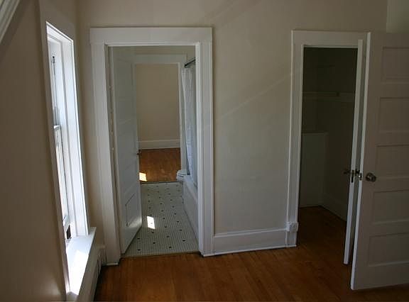 4th image of 1280 E South Temple St APT C