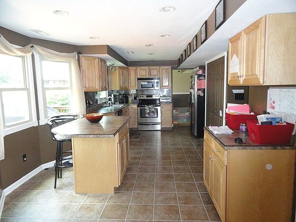 large kitchen and breakfast 