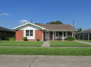 436 Stratford Dr, Harahan, LA 70123