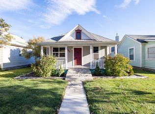 205 E C St, Shoshone, ID 83352