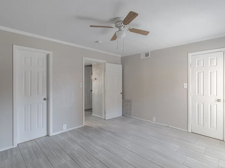 Serena Heights — Photo 9