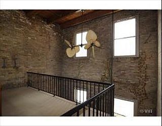 4th image of 540 N Lake Shore Dr APT 710